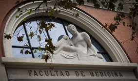Facultat de Medicina i Odontologia.